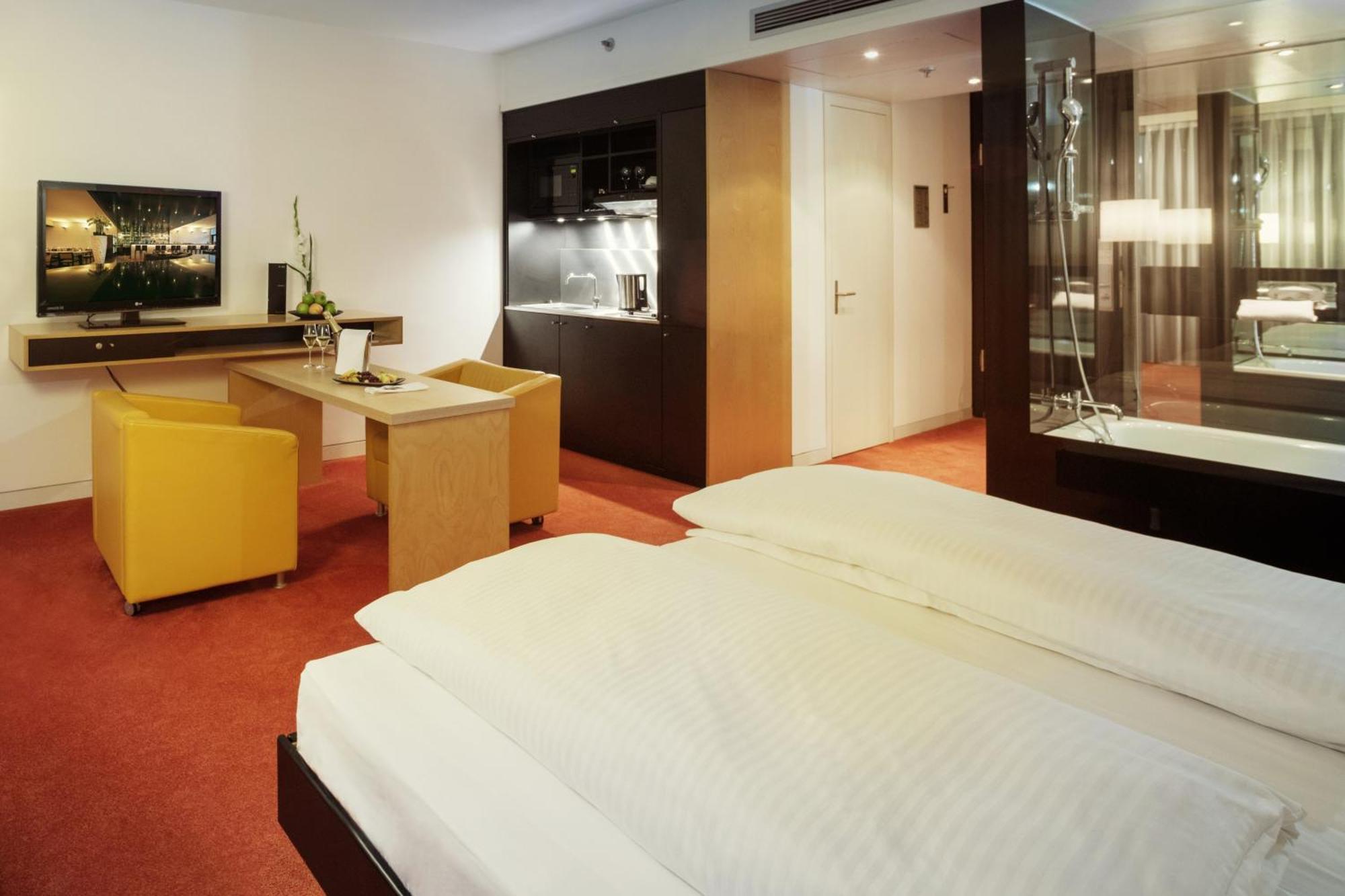 Innside By Melia Duesseldorf Seestern Ruang foto