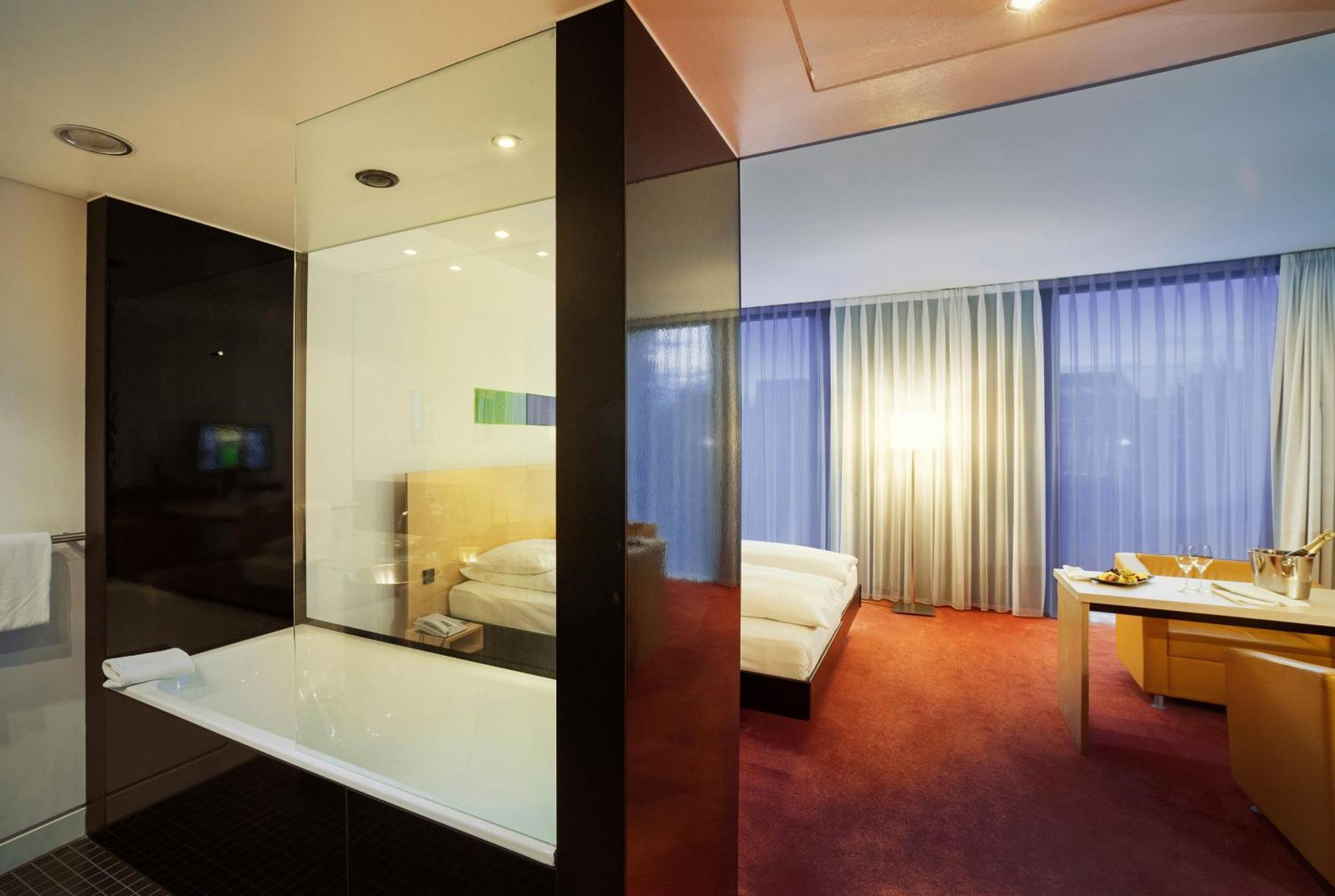 Innside By Melia Duesseldorf Seestern Bagian luar foto
