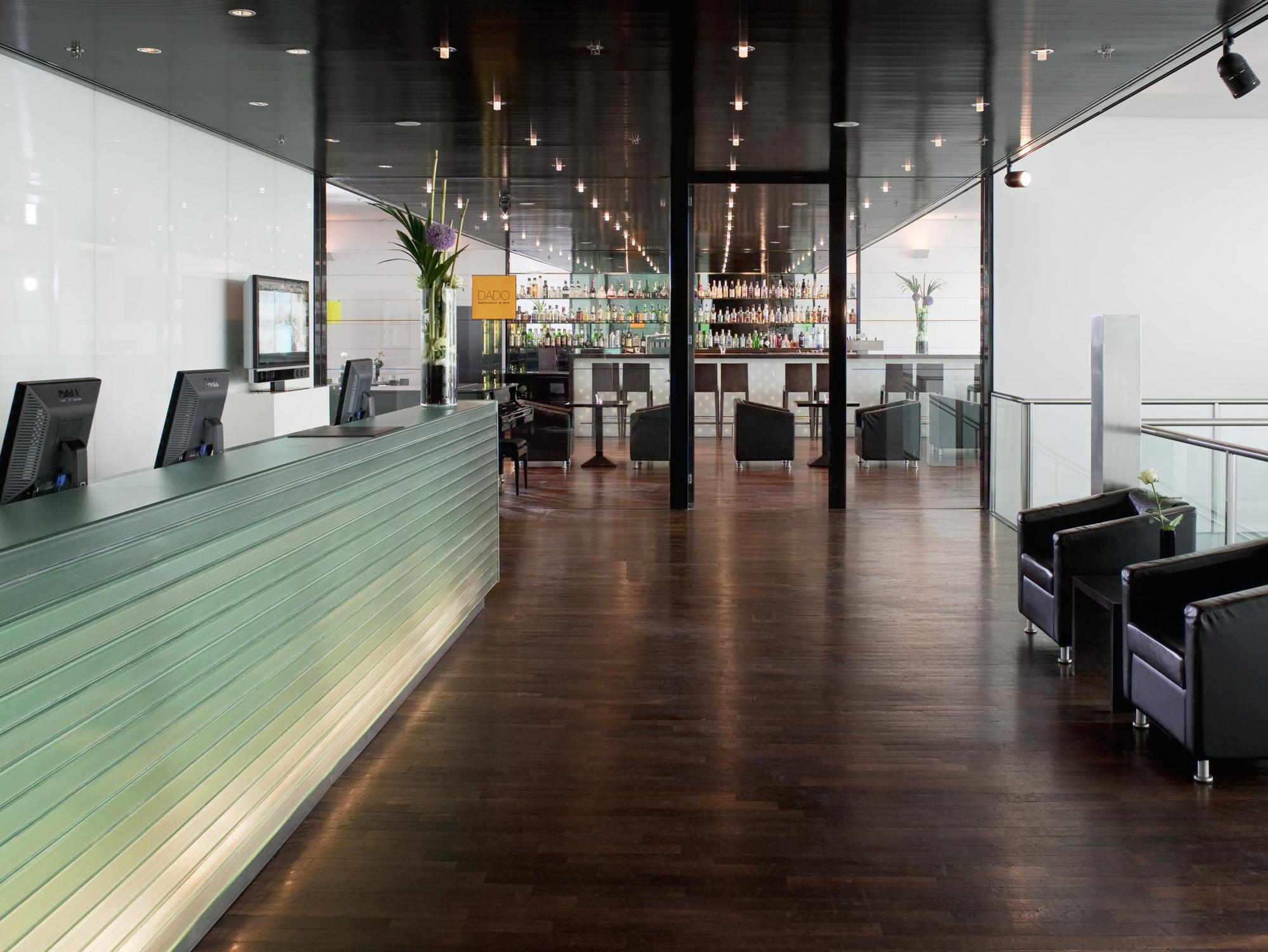 Innside By Melia Duesseldorf Seestern Bagian luar foto